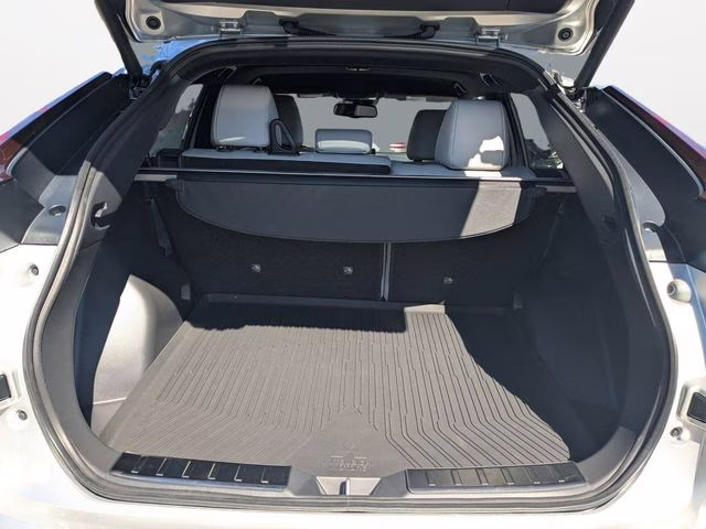 2026 Alloy Silver Metallic Mitsubishi Eclipse Cross SEL 4X4 SUV