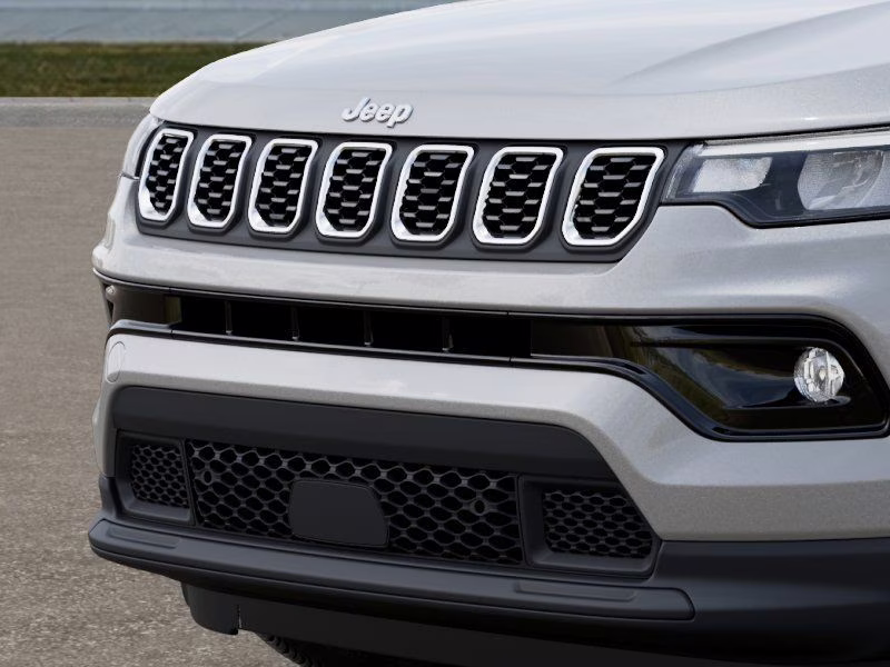 2026 Silver Zynith Metallic Clearcoat Jeep Compass Limited 4X4 SUV