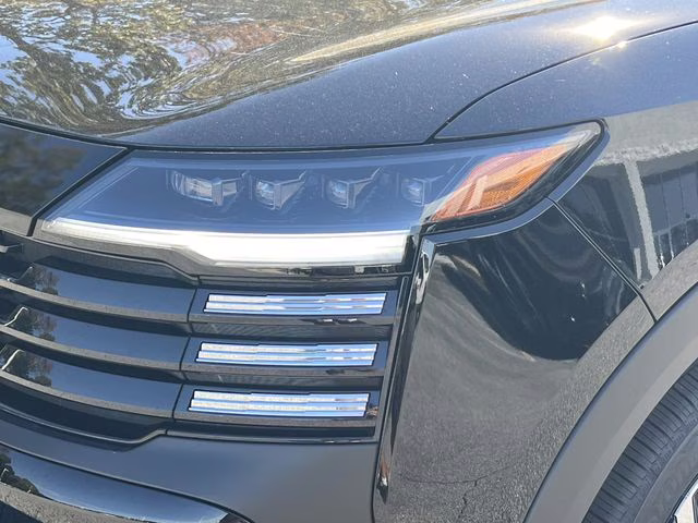 2026 Super Black Nissan Kicks SV FWD SUV