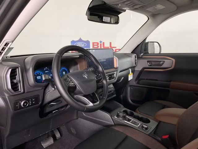 2025 Gray Metallic Ford Bronco Sport Outer Banks 4X4 SUV