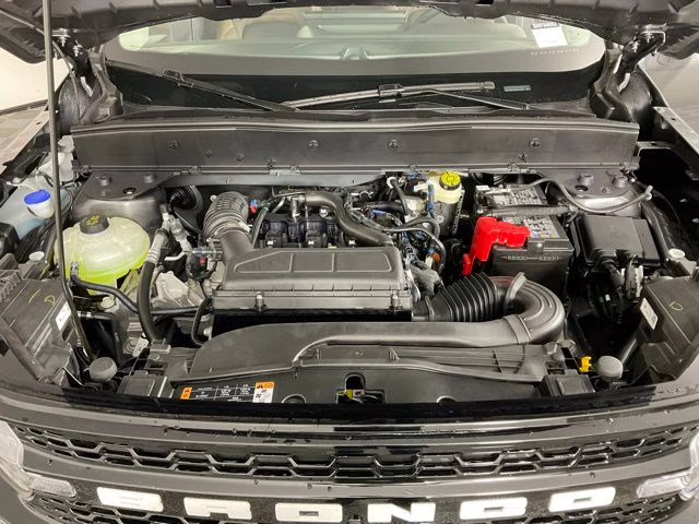 2025 Gray Metallic Ford Bronco Sport Outer Banks 4X4 SUV