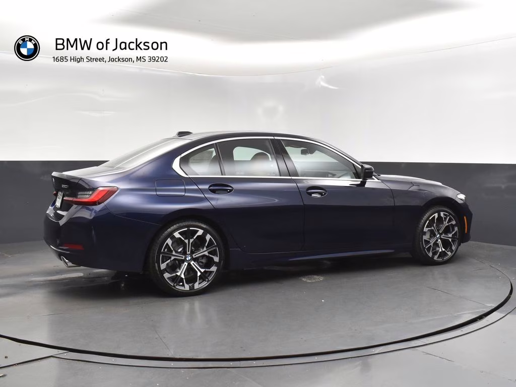 2026 Tanzanite Blue II Metallic BMW 3 Series 330i RWD Sedan