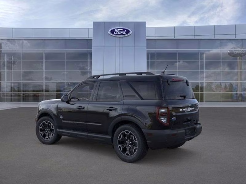 2025 Shadow Black Ford Bronco Sport Outer Banks 4X4 SUV