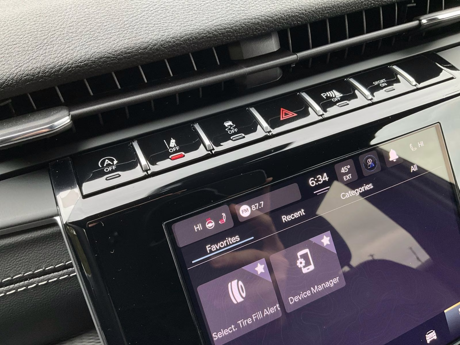 2025 Diamond Black Crystal Pearlcoat Jeep Grand Cherokee Altitude X 4X4 SUV