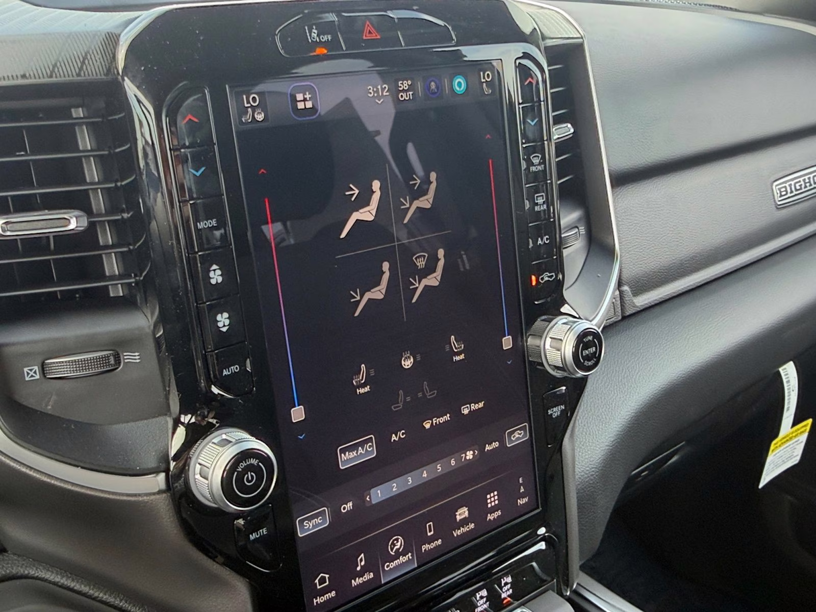 2026 Diamond Black Crystal Pearlcoat Ram 1500 Big Horn/Lone Star 4X4 Truck