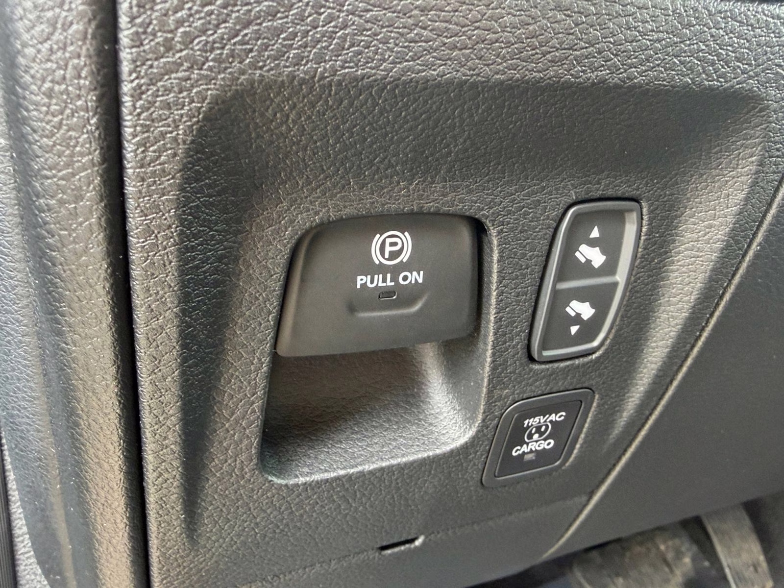 2026 Diamond Black Crystal Pearlcoat Ram 1500 Big Horn/Lone Star 4X4 Truck