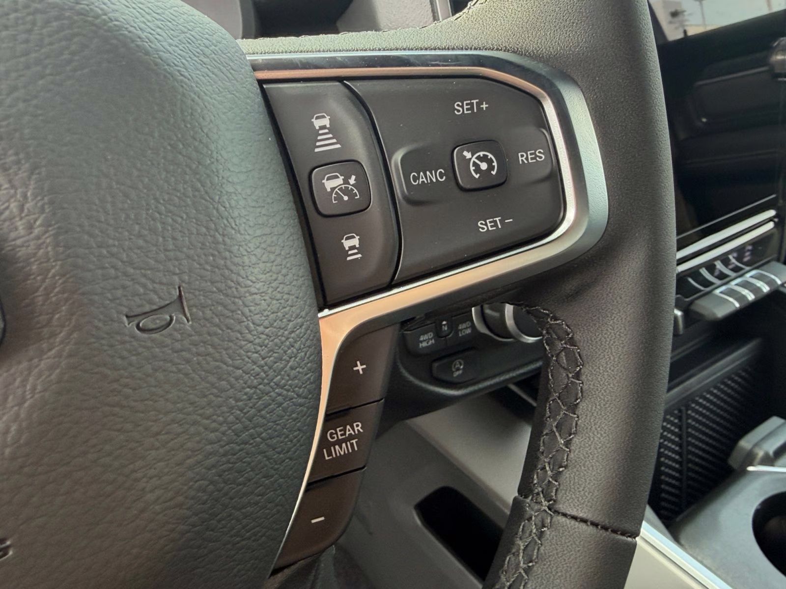 2026 Diamond Black Crystal Pearlcoat Ram 1500 Big Horn/Lone Star 4X4 Truck