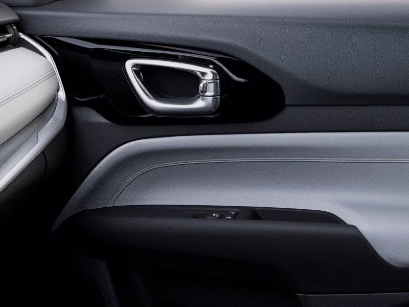 2026 Bright White Clearcoat Jeep Compass Limited 4X4 SUV