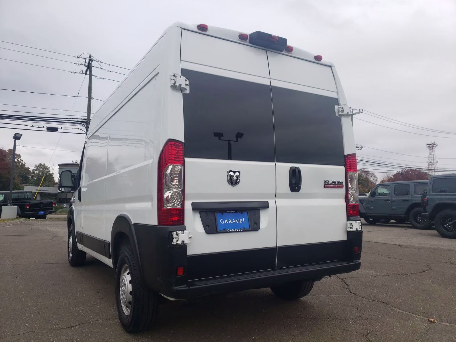 2019 Bright White Clearcoat Ram ProMaster 2500 High Roof FWD Van
