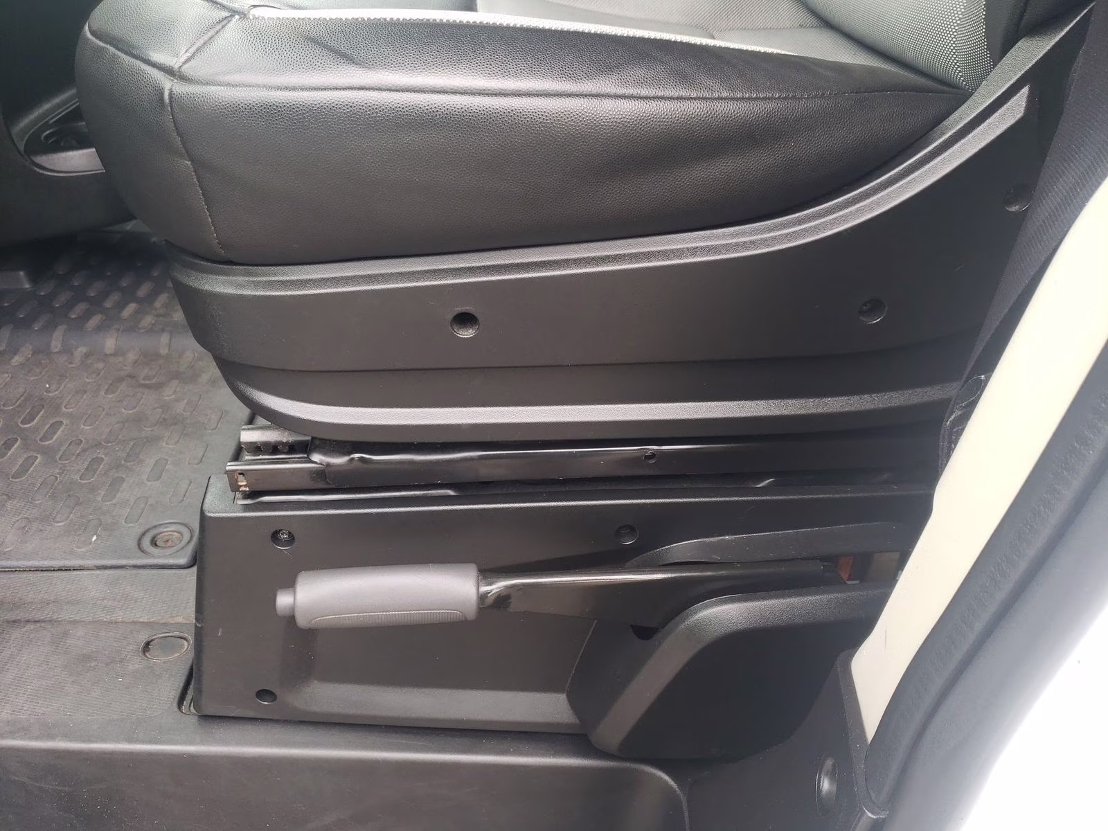 2019 Bright White Clearcoat Ram ProMaster 2500 High Roof FWD Van