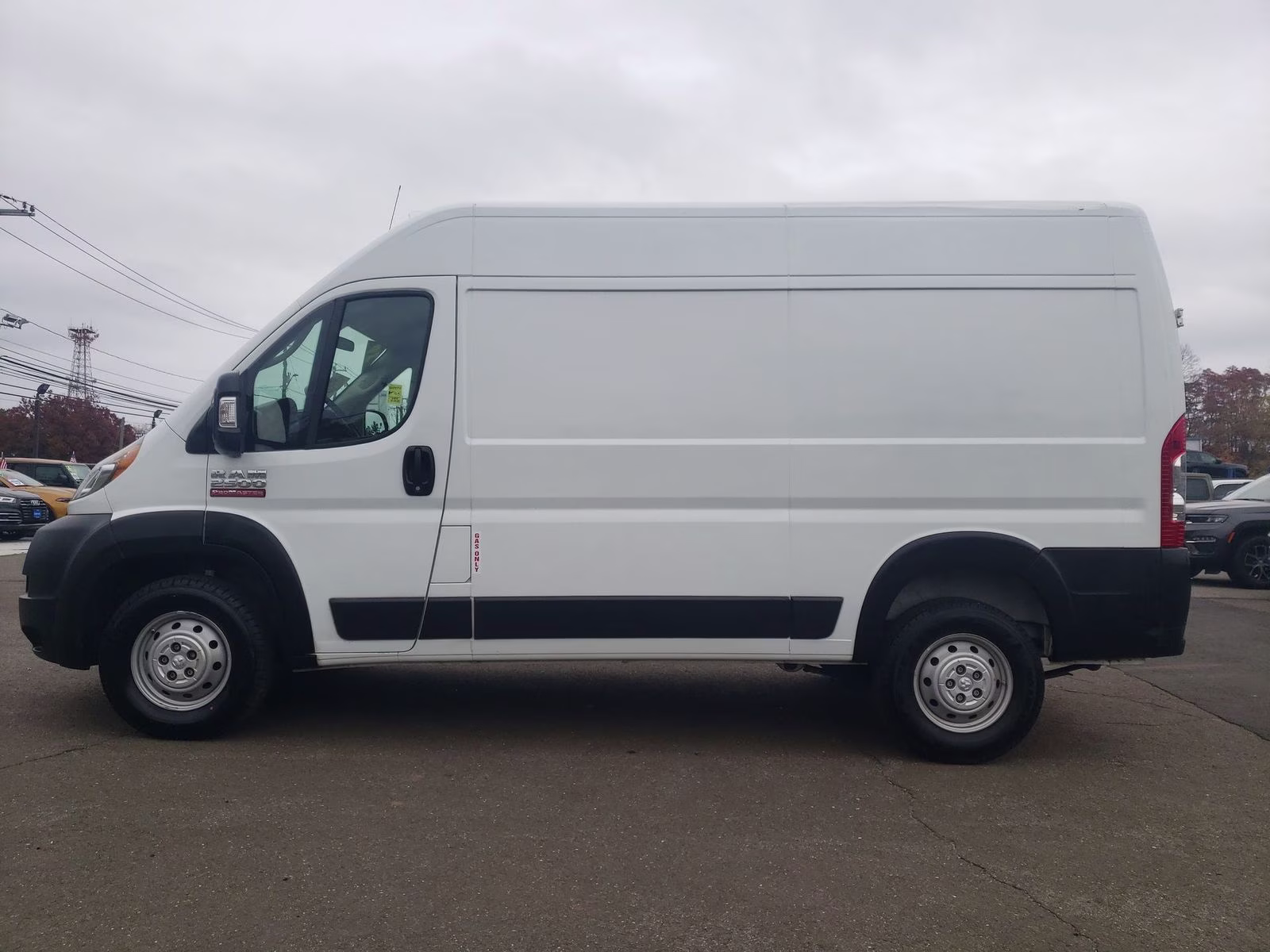 2019 Bright White Clearcoat Ram ProMaster 2500 High Roof FWD Van