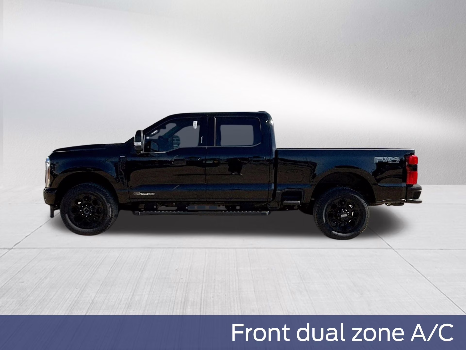 2026 Agate Black Metallic Ford Super Duty F-350 SRW Lariat 4X4 Truck