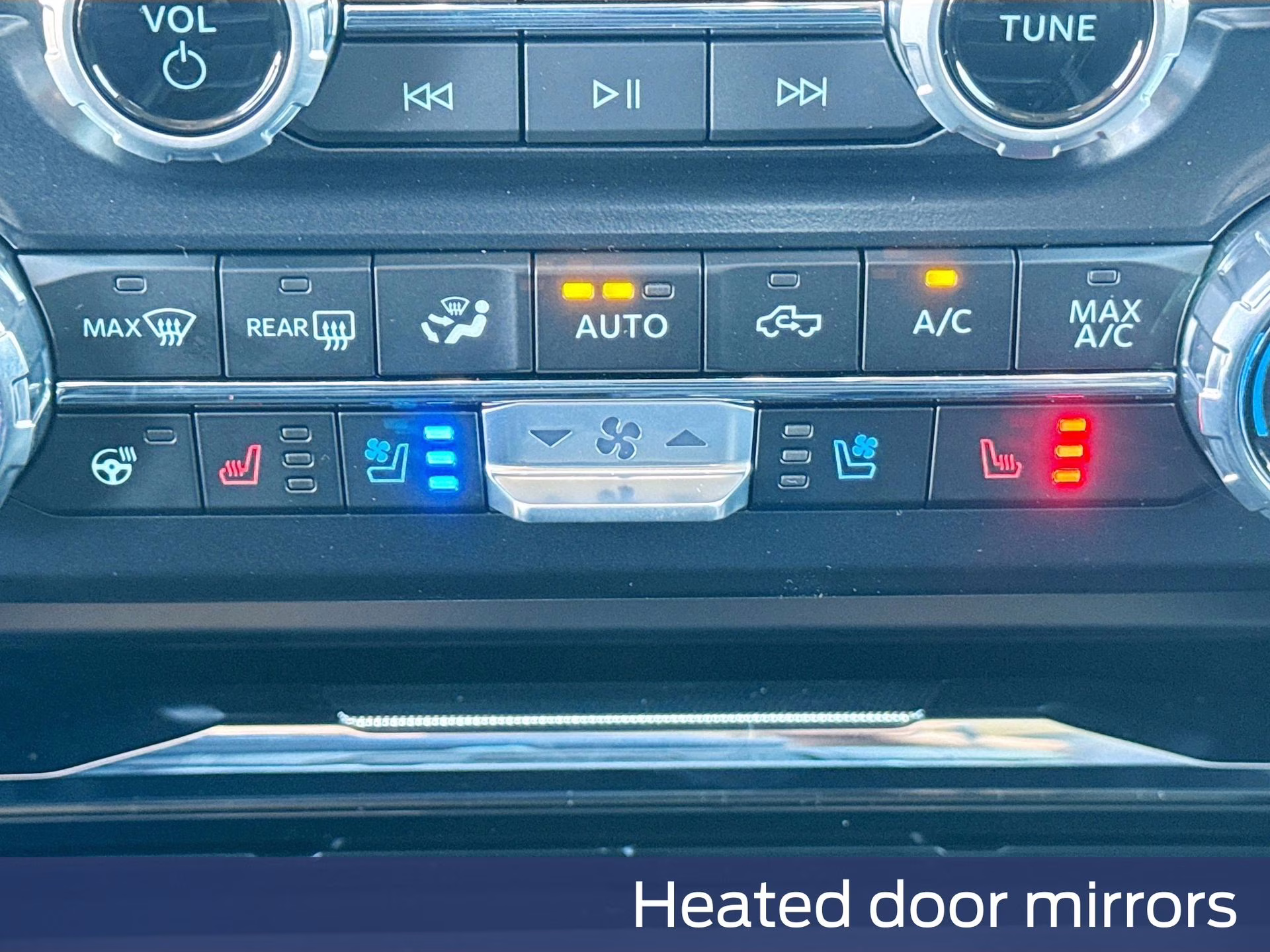 2026 Agate Black Metallic Ford Super Duty F-350 SRW Lariat 4X4 Truck