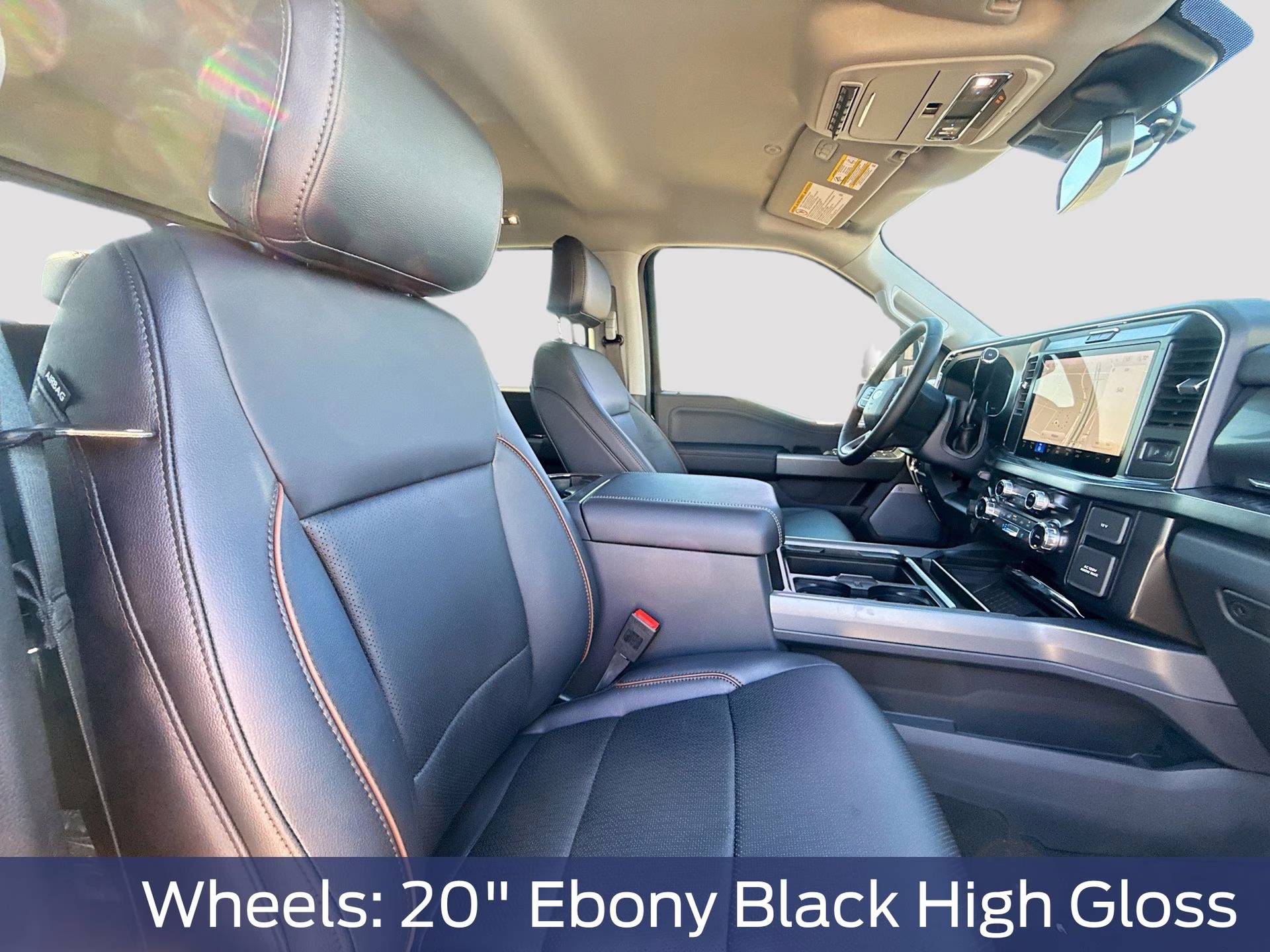 2026 Agate Black Metallic Ford Super Duty F-350 SRW Lariat 4X4 Truck