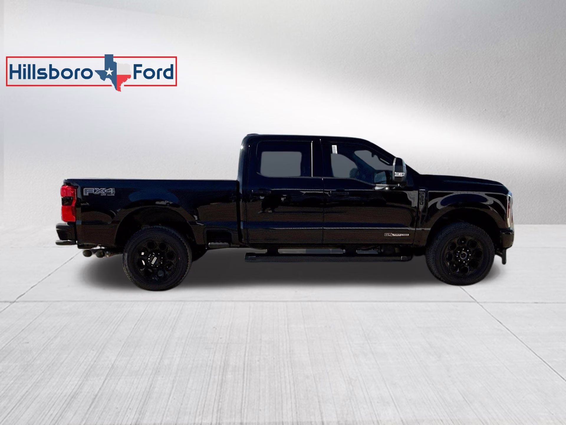 2026 Agate Black Metallic Ford Super Duty F-350 SRW Lariat 4X4 Truck