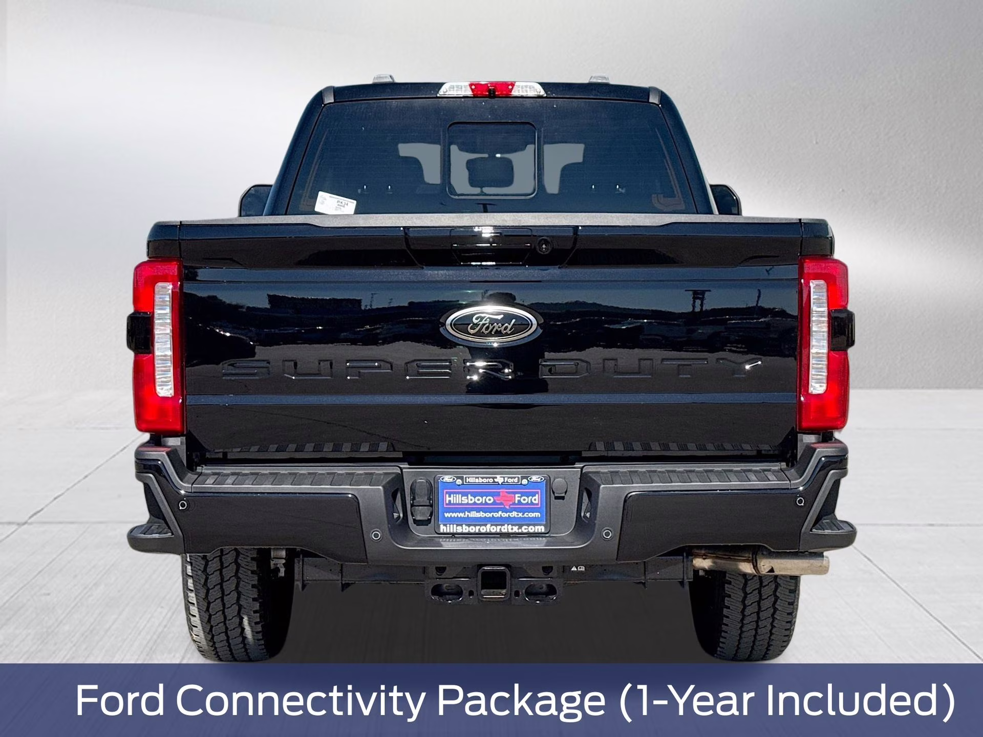 2026 Agate Black Metallic Ford Super Duty F-350 SRW Lariat 4X4 Truck