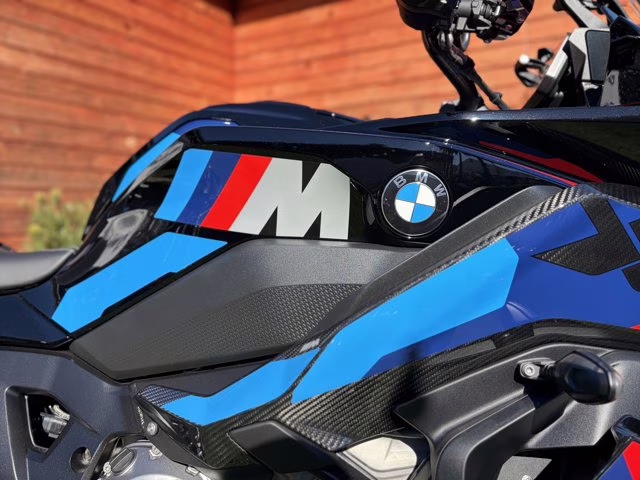 2025 BLACK STORM METALLIC BMW M 1000 XR