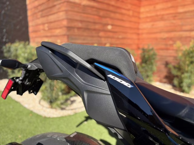 2025 BLACK STORM METALLIC BMW M 1000 XR