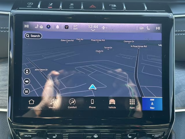 2025 Diamond Black Crystal Pearlcoat Jeep Grand Cherokee L Limited 4X4 SUV