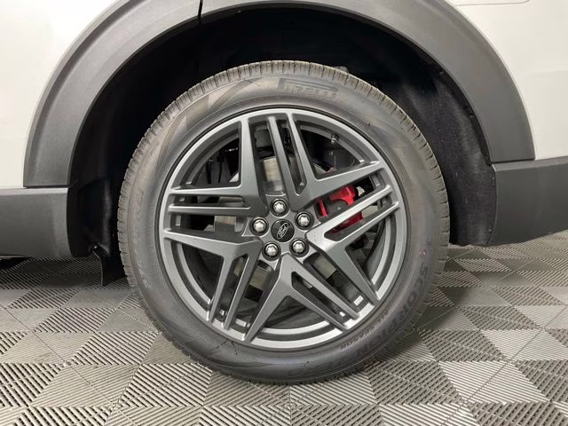 2026 White Metallic Ford Explorer ST 4X4 SUV