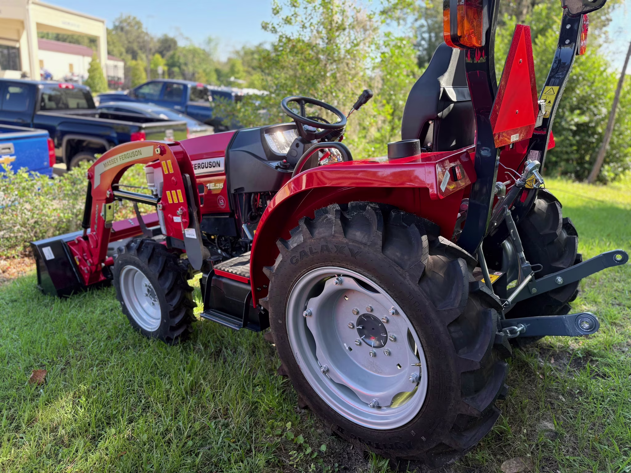 2025 - Massey Ferguson E Series 1E.35 Ag Equipment