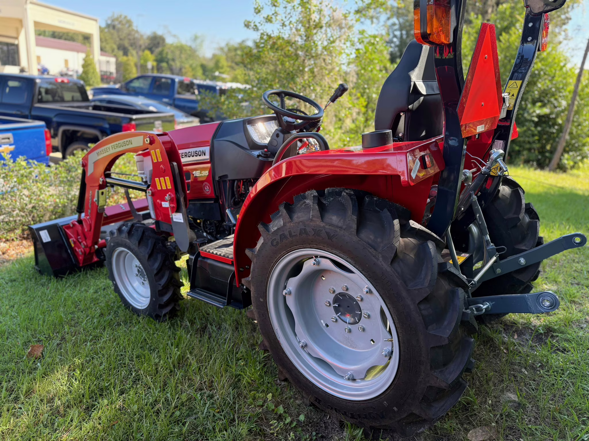 2025 - Massey Ferguson E Series 1E.35 Ag Equipment
