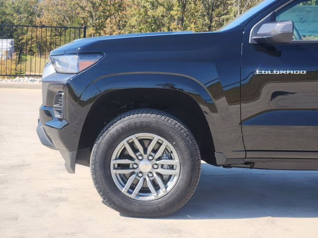 2025 Black Chevrolet Colorado LT RWD Truck