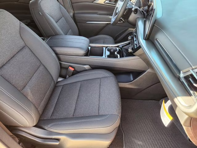 2025 Radiant Red Tintcoat Chevrolet Traverse LT FWD SUV