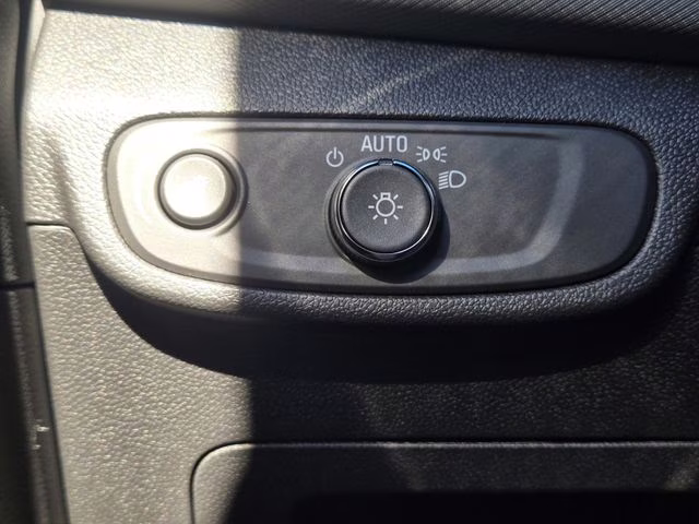 2026 Iridescent Pearl Tricoat Chevrolet Trailblazer ACTIV AWD SUV