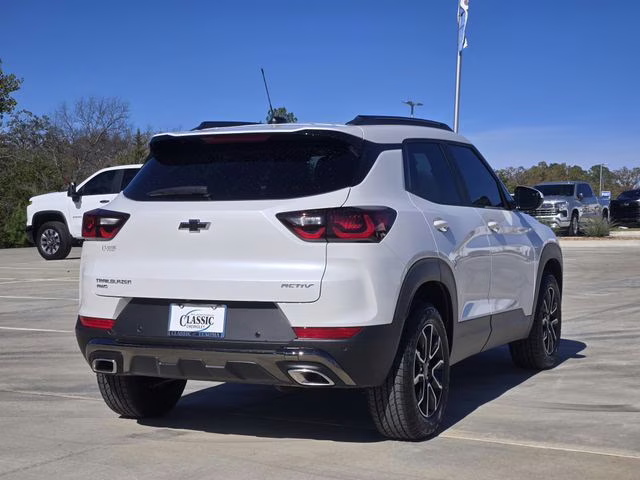 2026 Iridescent Pearl Tricoat Chevrolet Trailblazer ACTIV AWD SUV