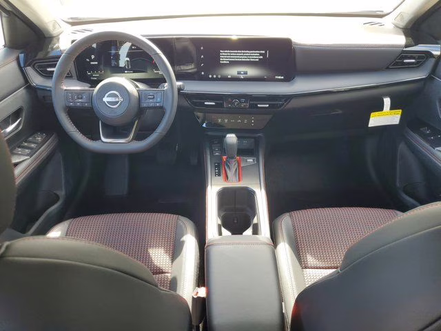 2026 Aspen White Tricoat Nissan Kicks SR FWD SUV