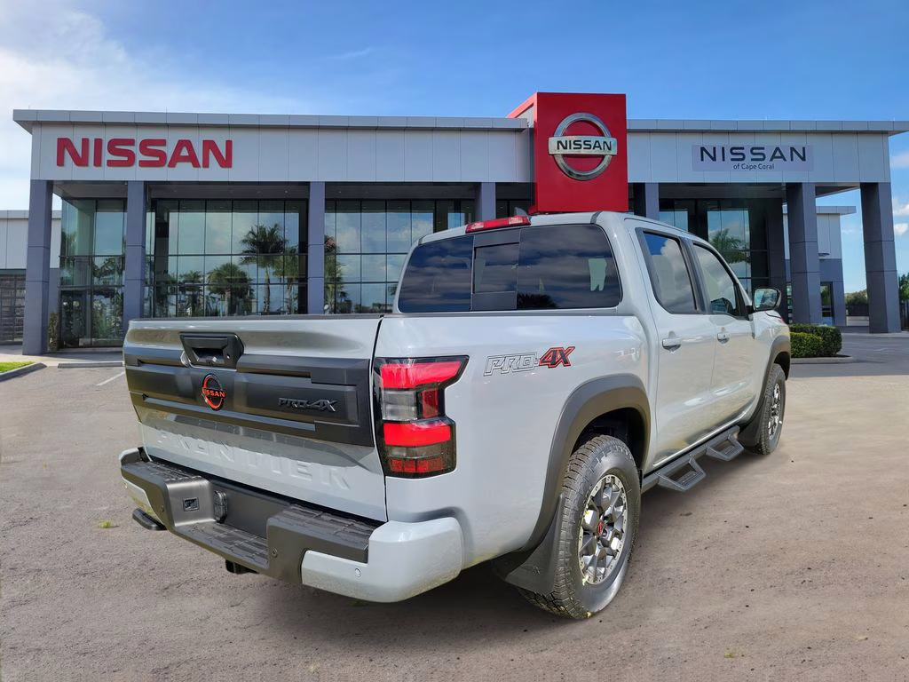 2026 Boulder Gray Pearl Nissan Frontier PRO-4X 4X4 Truck