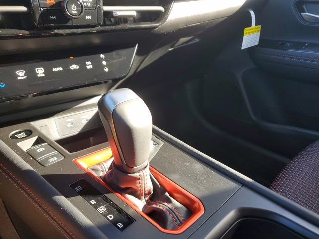 2026 Aspen White/Super Black Nissan Kicks SR FWD SUV