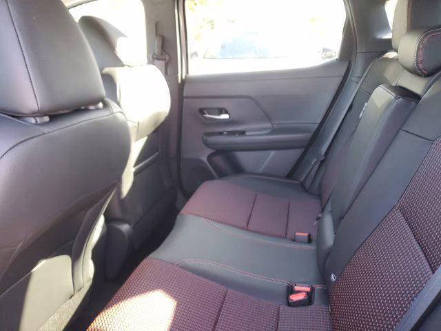 2026 Aspen White/Super Black Nissan Kicks SR FWD SUV