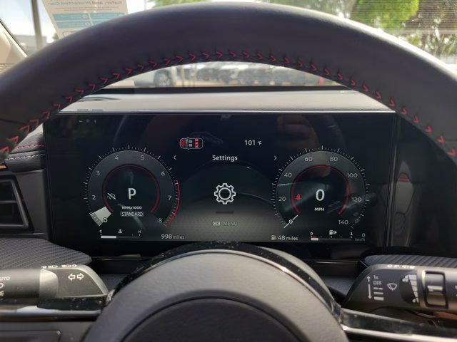 2026 Aspen White Tricoat Nissan Kicks SR FWD SUV