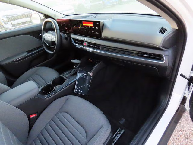 2025 Snow White Pearl Kia K4 EX FWD Sedan