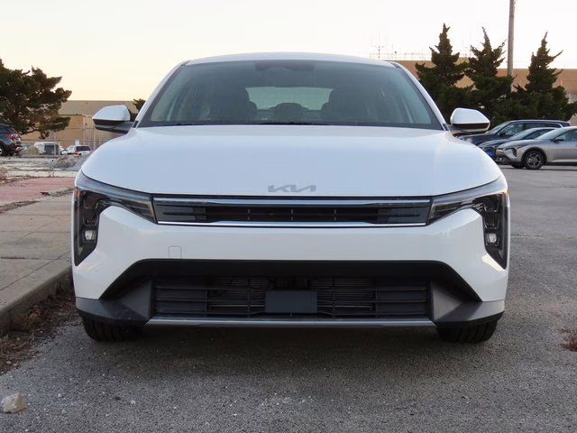 2025 Snow White Pearl Kia K4 EX FWD Sedan