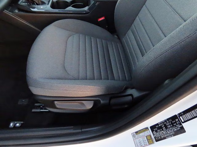 2025 Snow White Pearl Kia K4 EX FWD Sedan