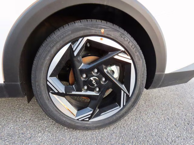 2025 Snow White Pearl Kia K4 EX FWD Sedan