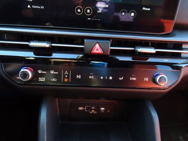 2026 Wolf Gray Kia Sportage SX FWD SUV