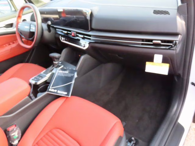 2026 Glacial White Pearl Kia Sportage SX-Prestige FWD SUV