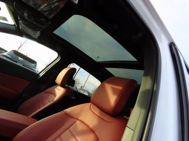 2026 Glacial White Pearl Kia Sportage SX-Prestige FWD SUV