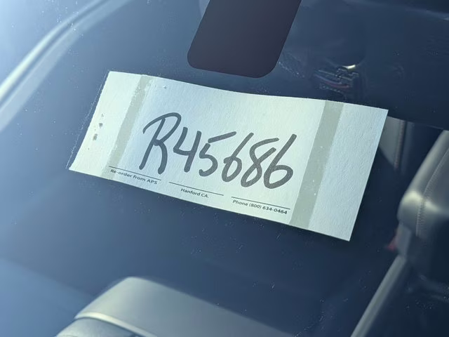 2026 Black Metallic Ford Super Duty F-250 SRW LARIAT 4X4 Truck