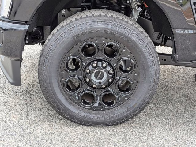 2026 Black Metallic Ford Super Duty F-250 SRW LARIAT 4X4 Truck