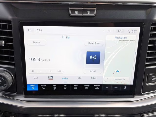 2026 White Metallic Ford Super Duty F-250 SRW LARIAT 4X4 Truck