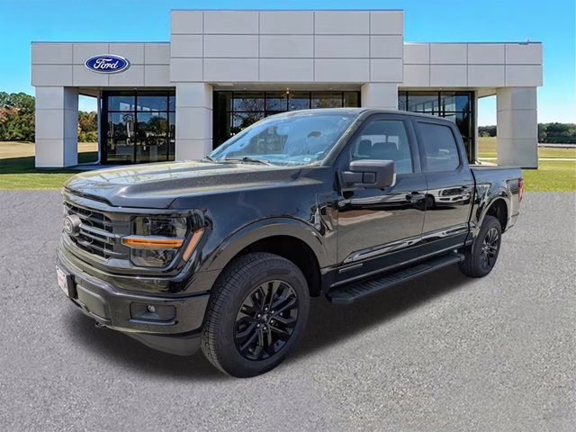 2025 Black Metallic Ford F-150 XLT 4X4 Truck