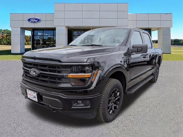 2025 Black Metallic Ford F-150 XLT 4X4 Truck