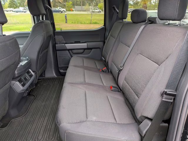 2025 Black Metallic Ford F-150 XLT 4X4 Truck