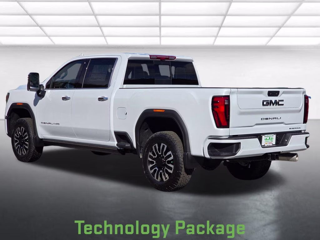 2026 Glacier White Tricoat GMC Sierra 2500HD Denali Ultimate 4X4 Truck