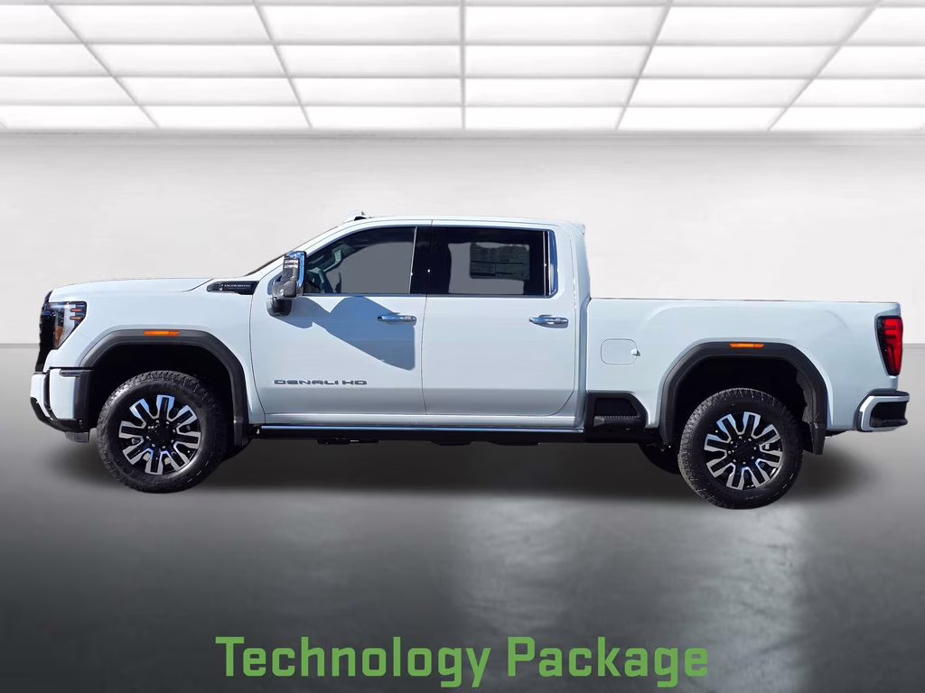 2026 Glacier White Tricoat GMC Sierra 2500HD Denali Ultimate 4X4 Truck